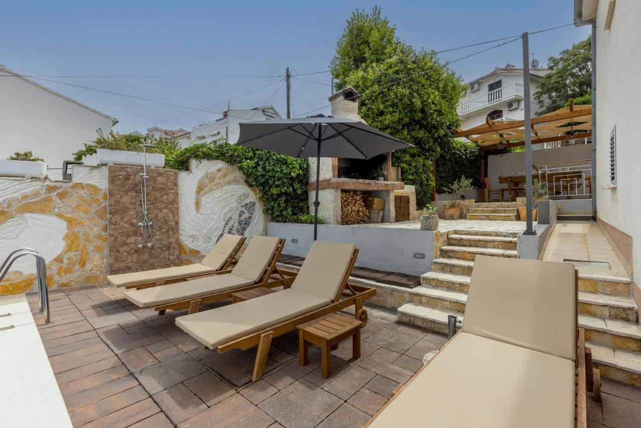 Villa Costa Blu With Pool By The Sea Trogir Buitenkant foto