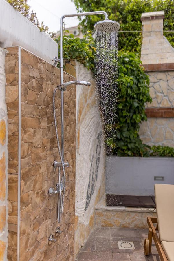 Villa Costa Blu With Pool By The Sea Trogir Buitenkant foto